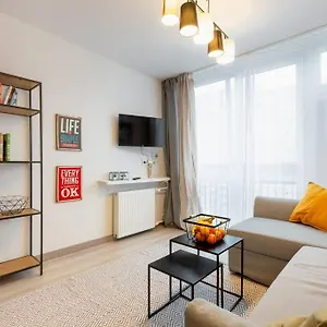 Comfy Place In The Heart Of Warsaw. Biz&travel. , Warszawa Polska