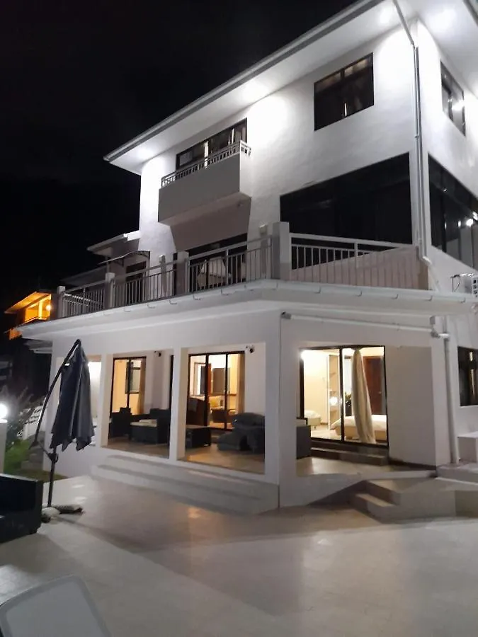 Maison L'Horizon De Quincey Village